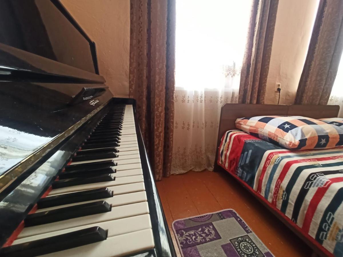 Guest House Anna Сухумі Екстер'єр фото