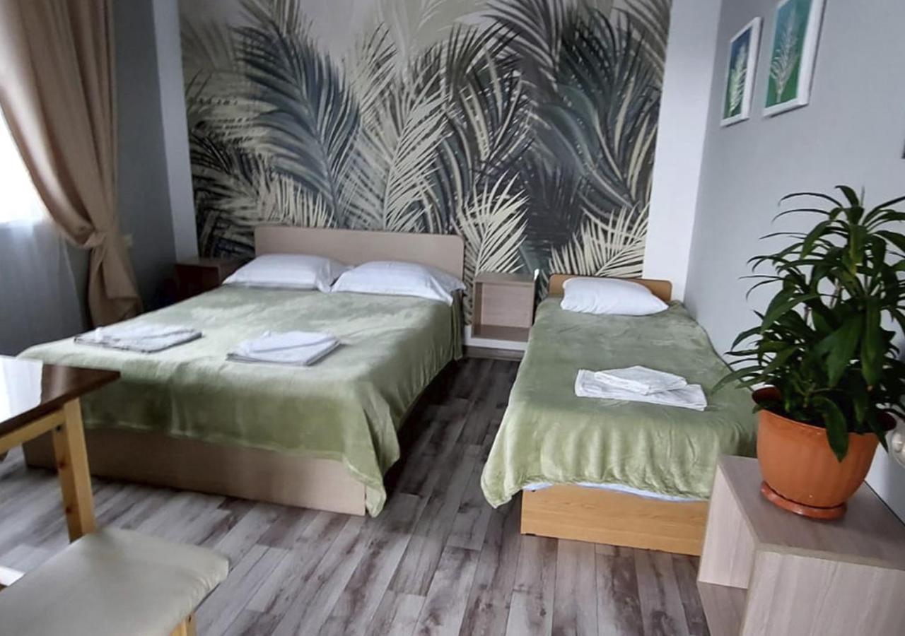 Guest House Anna Сухумі Екстер'єр фото