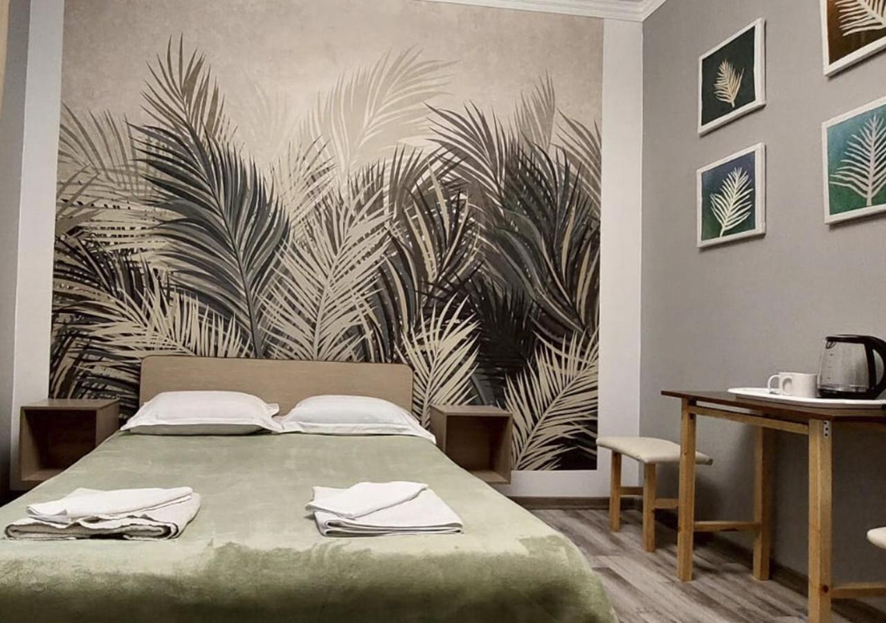Guest House Anna Сухумі Екстер'єр фото