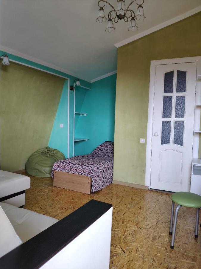 Guest House Anna Сухумі Екстер'єр фото